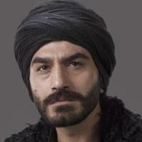 اوفوک بایراکتار as داعیستانلی - داغستانی