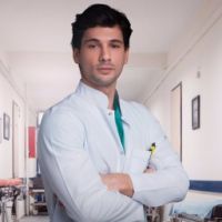 دکتر عمر اوزن