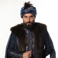 علی ارسان دورو as محمود دوم