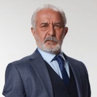 علی سورملی as قدرت فتاح